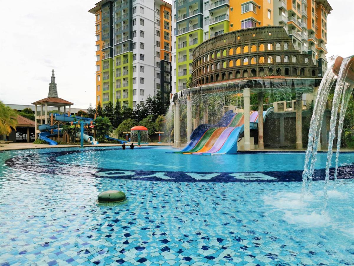 B - Lagoon Water Themepark Suite Melaka Town Zewnętrze zdjęcie