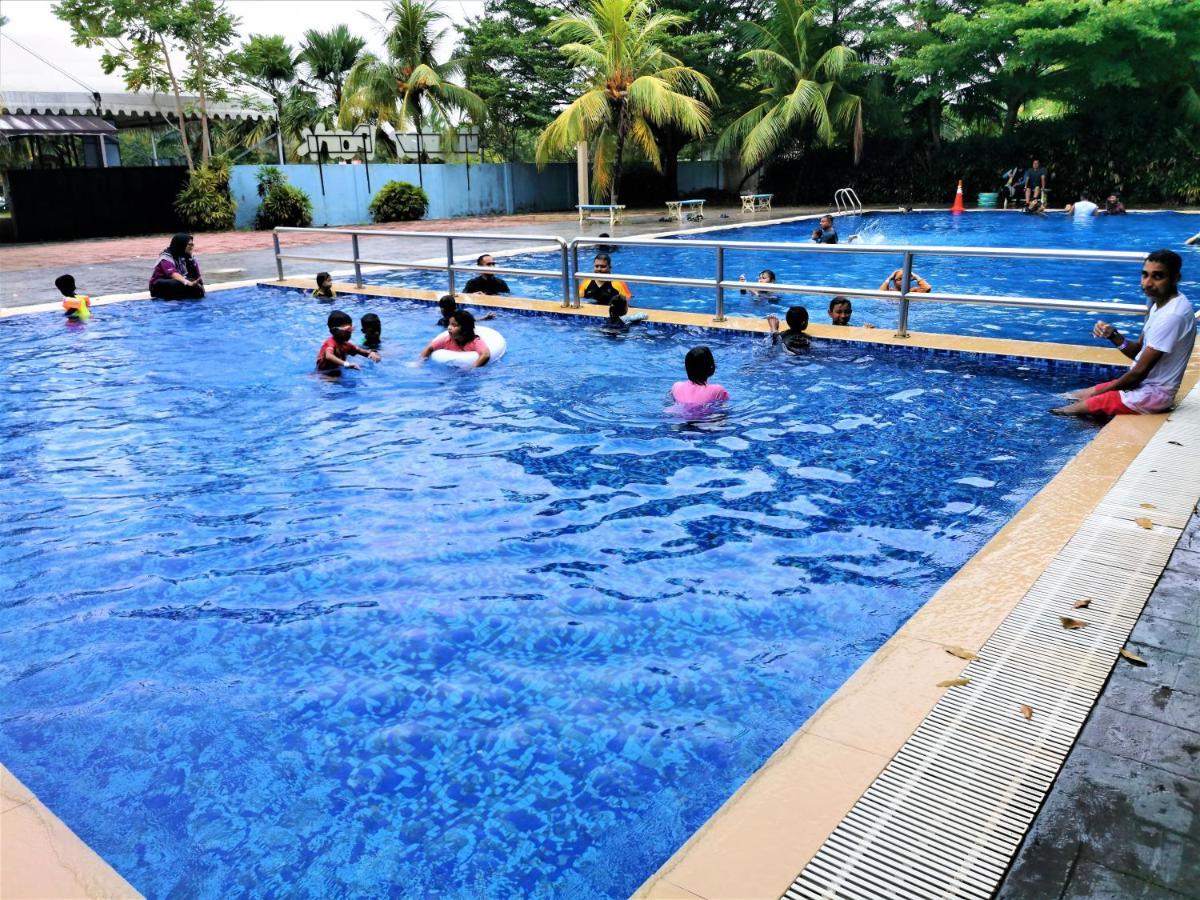 B - Lagoon Water Themepark Suite Melaka Town Zewnętrze zdjęcie