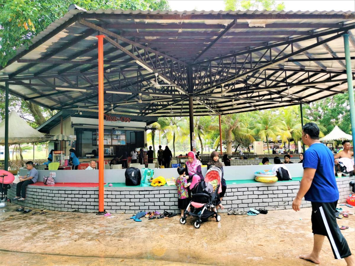 B - Lagoon Water Themepark Suite Melaka Town Zewnętrze zdjęcie
