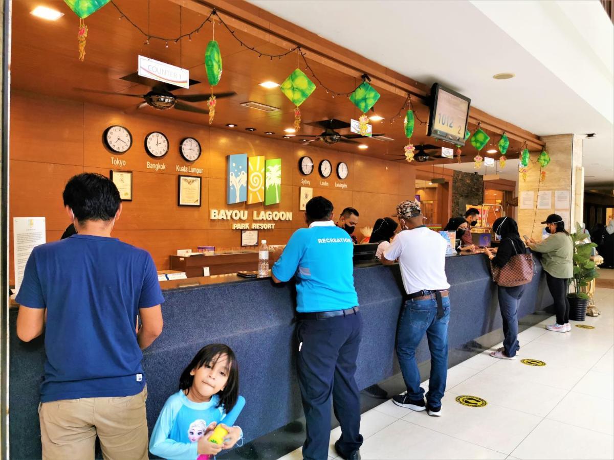 B - Lagoon Water Themepark Suite Melaka Town Zewnętrze zdjęcie