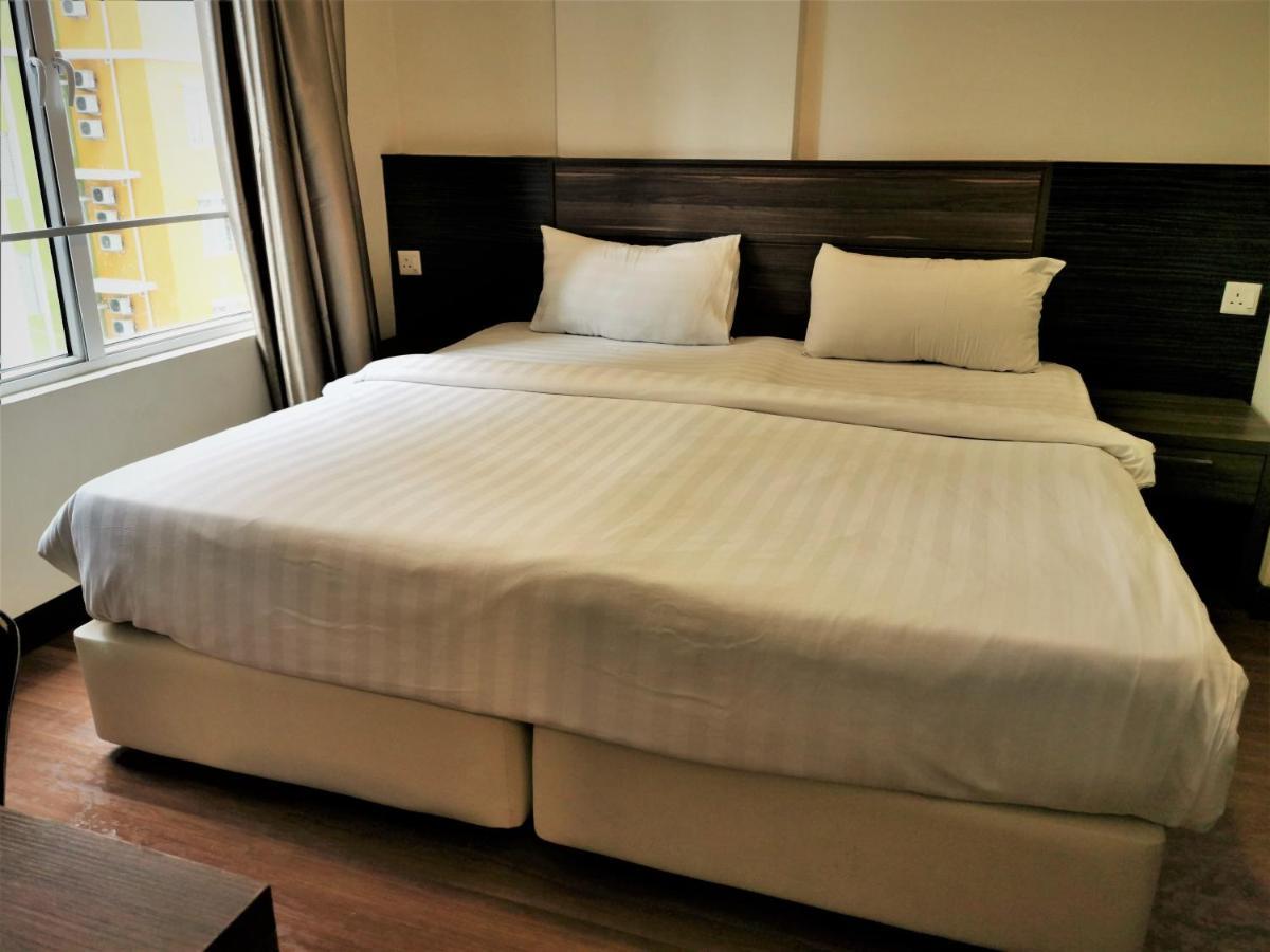 B - Lagoon Water Themepark Suite Melaka Town Zewnętrze zdjęcie